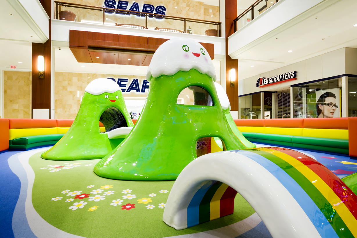 "Rainbow Valley" in Aventura Mall in Miami, 2006
