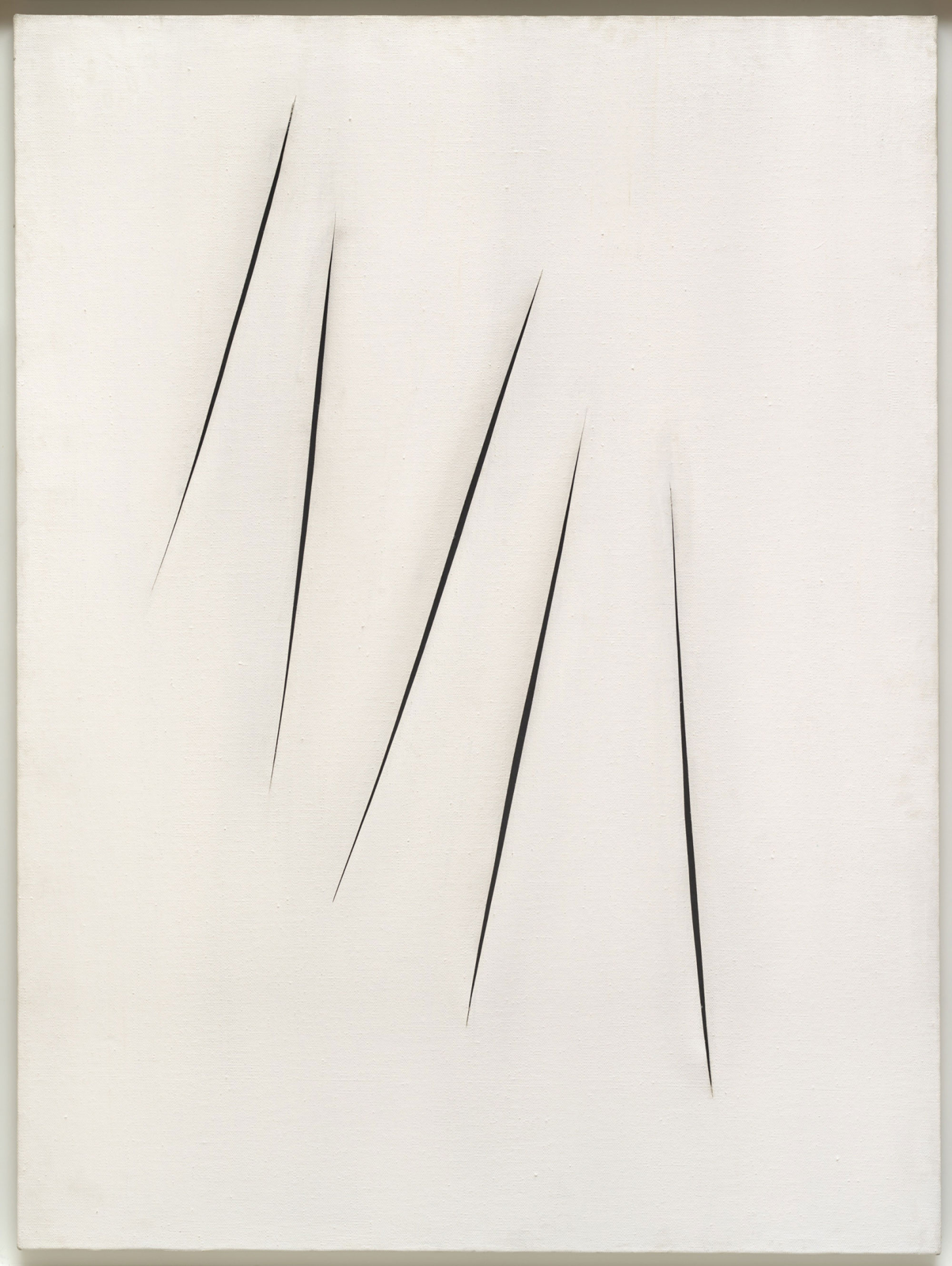 patial Concept, Expectations Lucio Fontana (1899–1968), 1965. Water-based paint on canvas, 130 x 97 cm. Solomon R. Guggenheim Foundation. Gift, Fondazione Lucio Fontana 88.3590 Photo by David Heald. © Fondazione Lucio Fontana, Milano, by SIAE 2016.