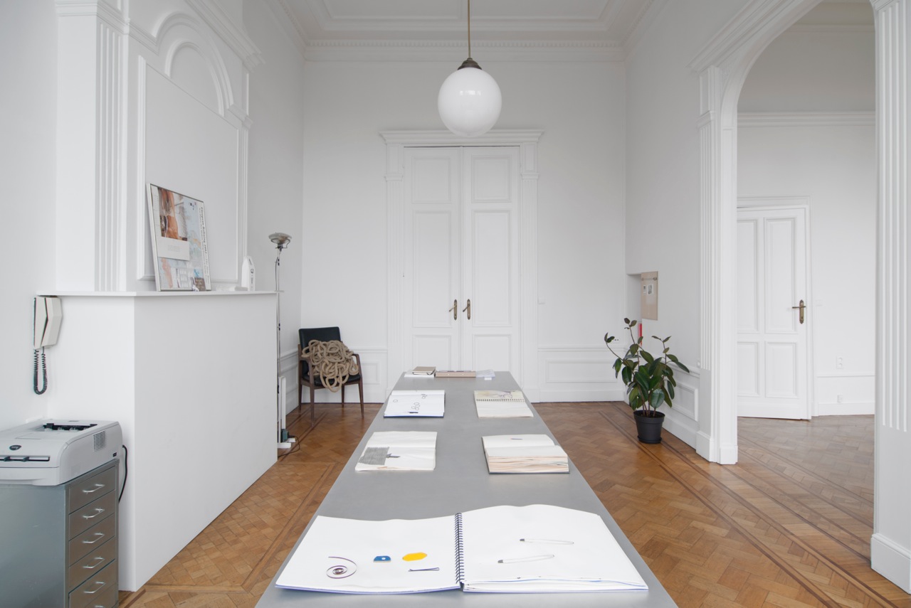 Chapitre 1 Juan Pablo Plazas & Marianne Berenhaut, exhibition view Bureau des Réalités, Brussels, Feb-March 2016