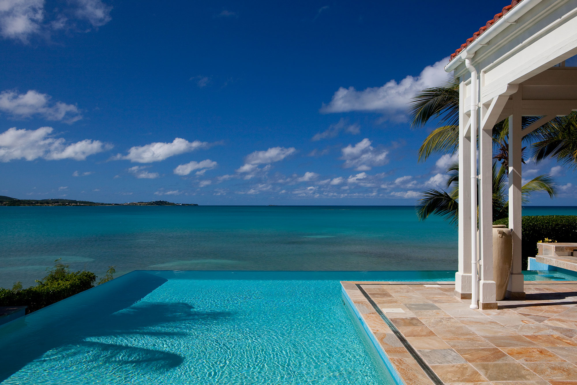 LesPalmiers.JT.pool.1.2012