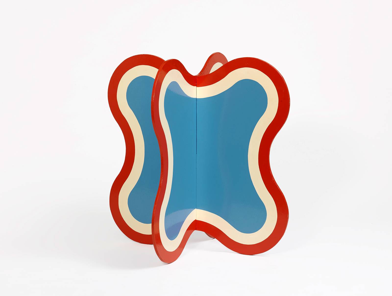 Paul Feeley, Dubhe, 1965, painted wood, 35.75 x 36 x 36 in, 91 x 91.3 x 91.3 cm, courtesy of Waddington Custot