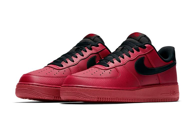 Red Nike AF1s