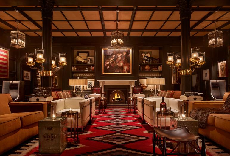 Hotel-Jerome-Aspen-Colorado-Living-Room-Hunter-S-Thompson-Review