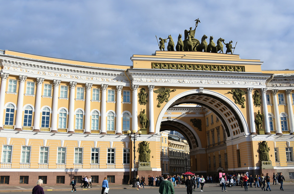 Best Buildings in Saint Petersburg General Staff building