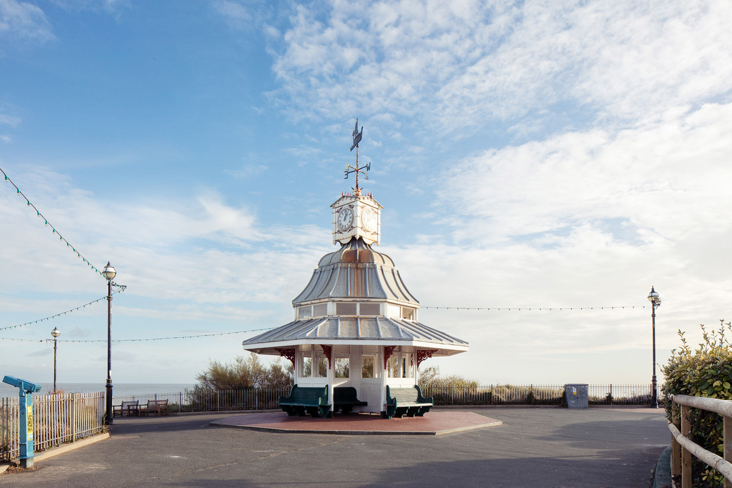 Seaside Shelters of British seaside towns Margate, Hastings architectureWS-SS-BROADSTAIRS